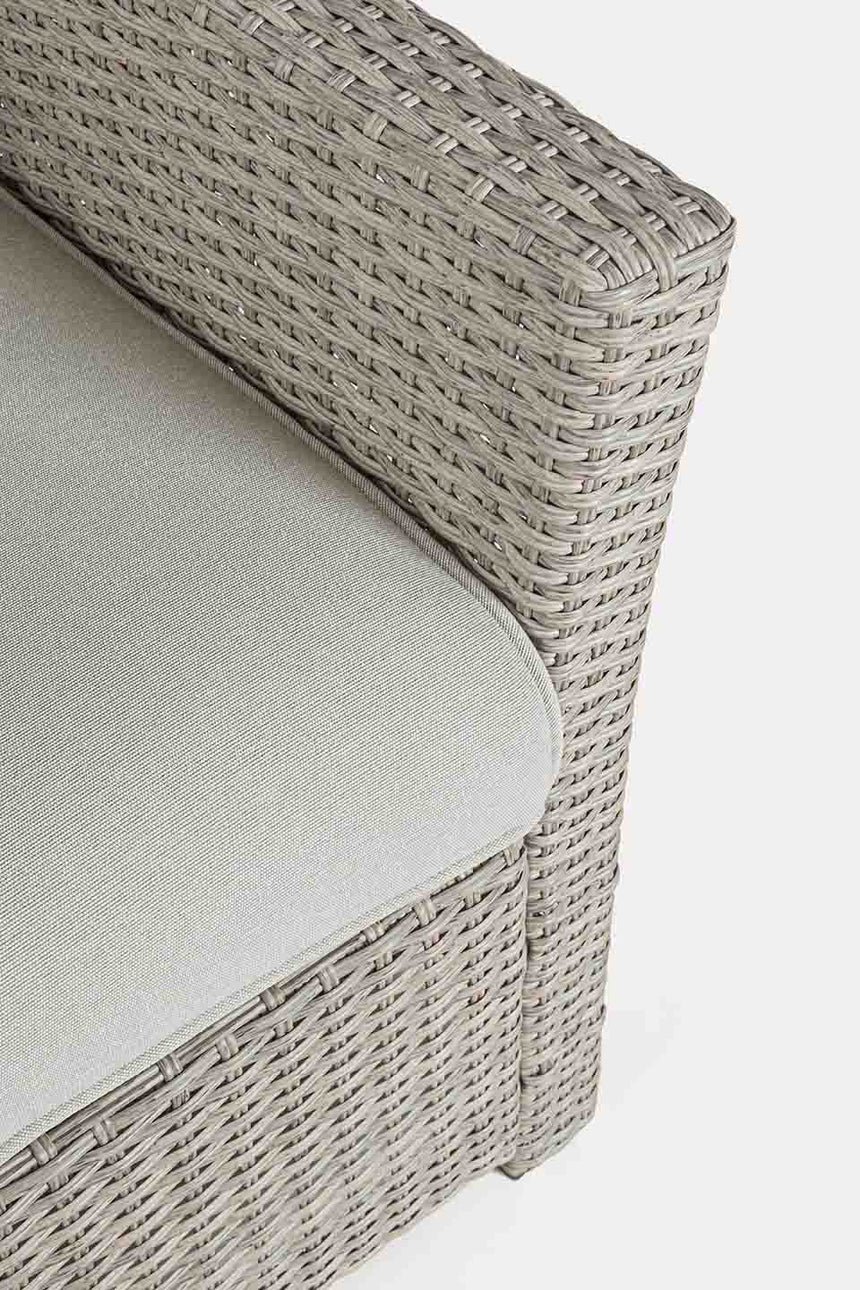 Conjunto Ariel sofá + 2 sillones + 2 taburetes + mesa