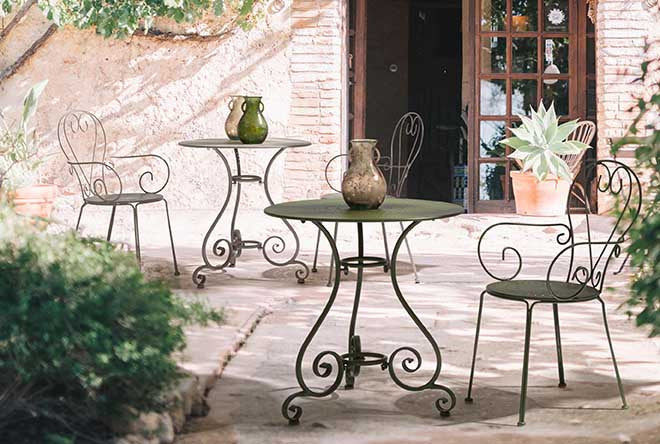 Conjunto Etienne mesa Ø70cm + 2 sillas, color Forest