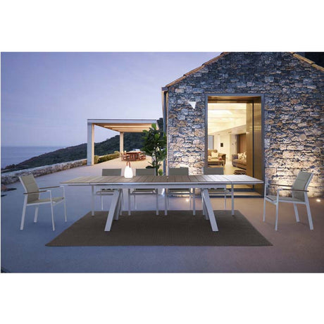 Silla con brazos Kubik blanco