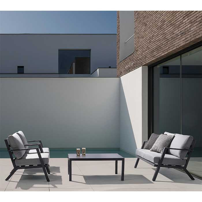 Conjunto Harley antracita, sofá + 2 butacas + mesa