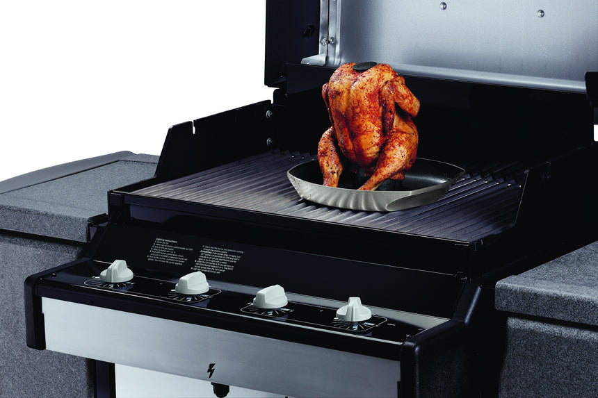 Soporte asador de pollo Premium Weber®