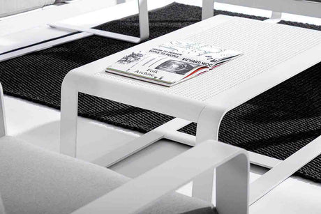 Conjunto Merrigan sofá + 2 sillones + mesa, color blanco