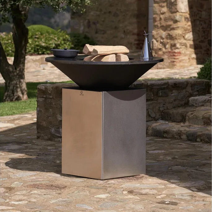 Barbacoa de leña OFYR 10th Anniversary Edition Brushed Stainless Steel 100