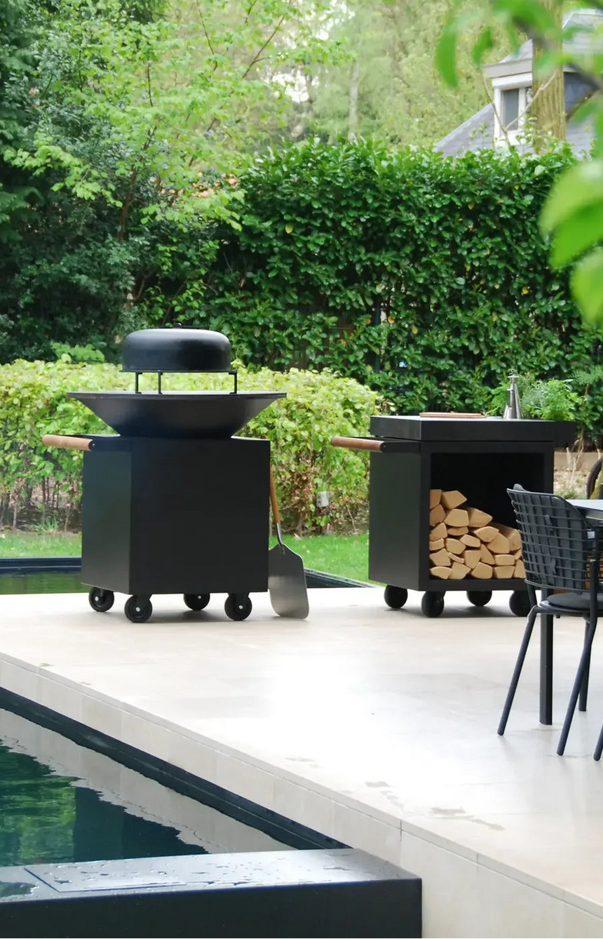 Barbacoa de leña OFYR Classic Black 100 PRO