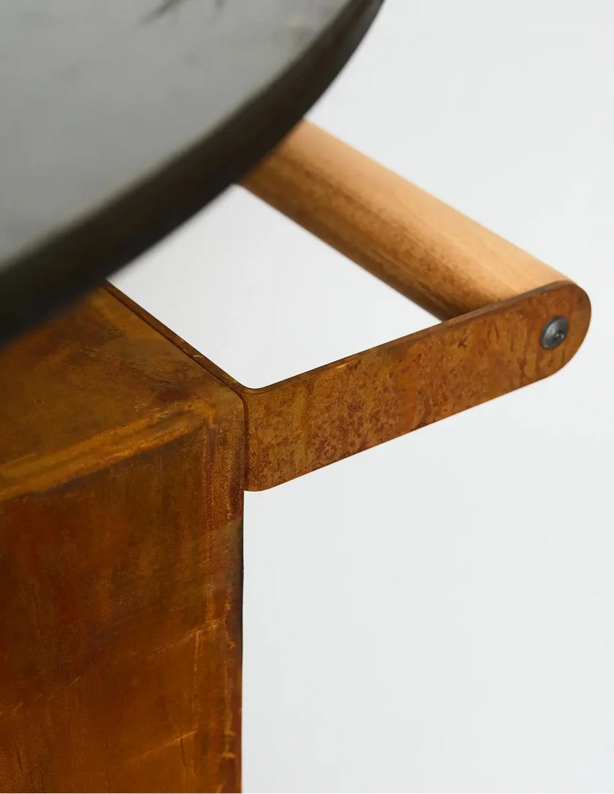 Barbacoa de leña OFYR Classic Storage Corten 100 PRO