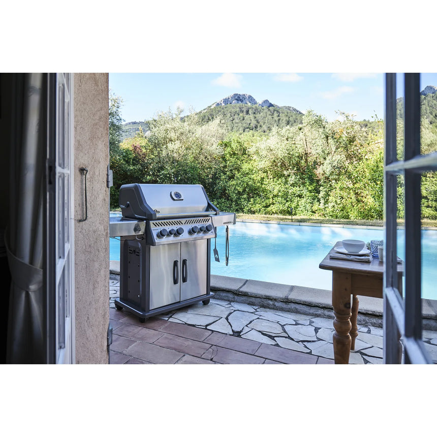 Barbacoa de gas Napoleon Rogue PRO-S 525