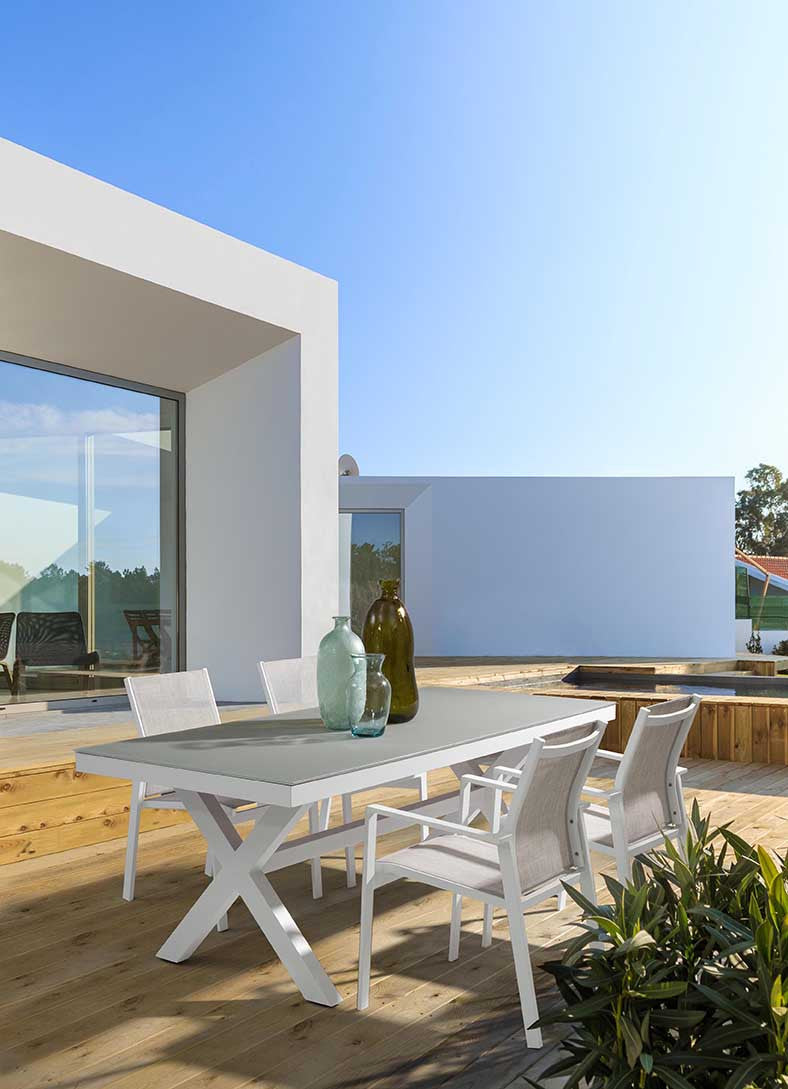 Silla con brazos Crozet, color blanco
