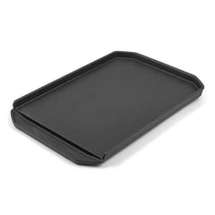 Cast iron griddle with high edge
