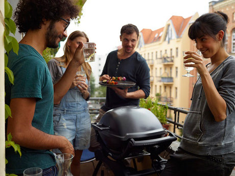 Barbacoa Weber Q2400 Dark grey con mesa