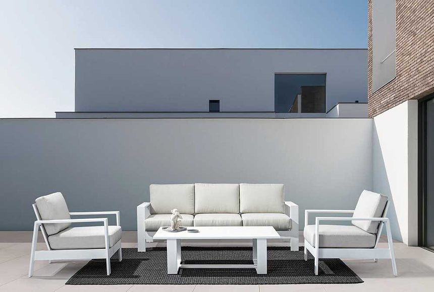Conjunto Baltic sofá + 2 butacas + mesa, color blanco