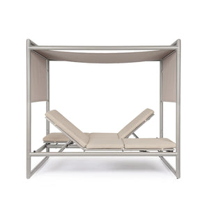 Daybed Konnor, rastin