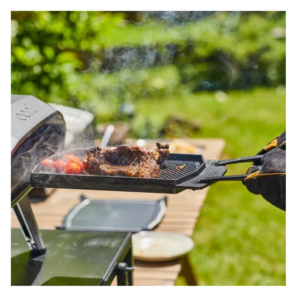 Plancha reversible de hierro fundido Ooni Dual-Sided Grizzler Plate